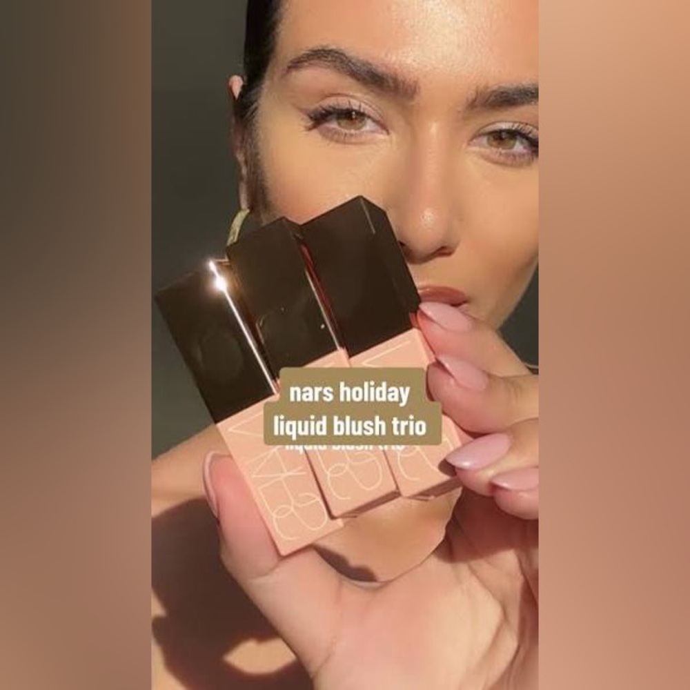 NARS Invite Only afterglow liquid blush set - Picture 9 of 11